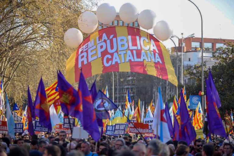 [Video] Las mejores imágenes de la manifestación a favor de la autodeterminación en Madrid