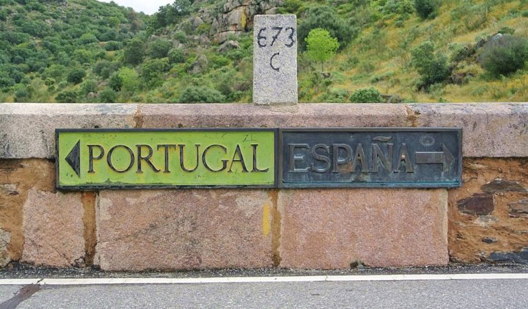 Grandes fortunas y jubilados de España se refugian en Portugal por sus bajos impuestos