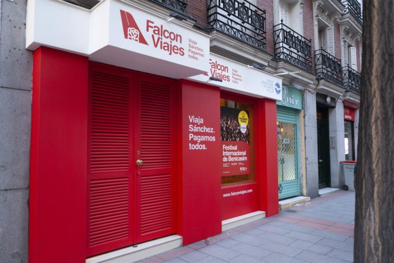 El PSOE recurre la campaña del PP de ‘Falcon Viajes’ a la Junta Electoral