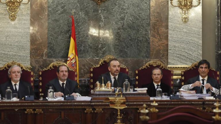 La Agenda del Juicio al Procés: 33 Policías Nacionales toman el relevo a la Guardia Civil