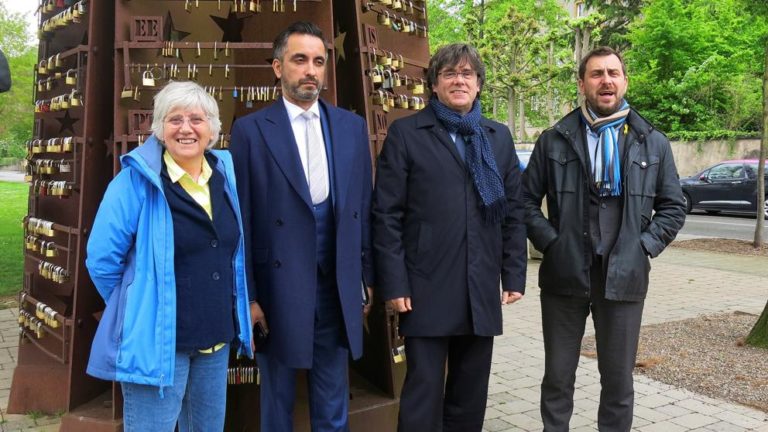 El miedo de Ciudadanos le hace llevar al TC la sentencia que permite a Puigdemont, Comín y Ponsatí presentarse a las europeas