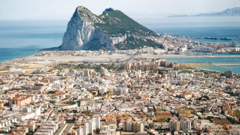 Empieza la ‘batalla’ por Gibraltar