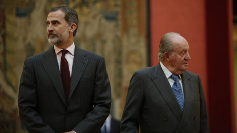 La Casa Real desahucia al Rey Juan Carlos de su Palacio y enfurece a la reina Sofía y las Infantas