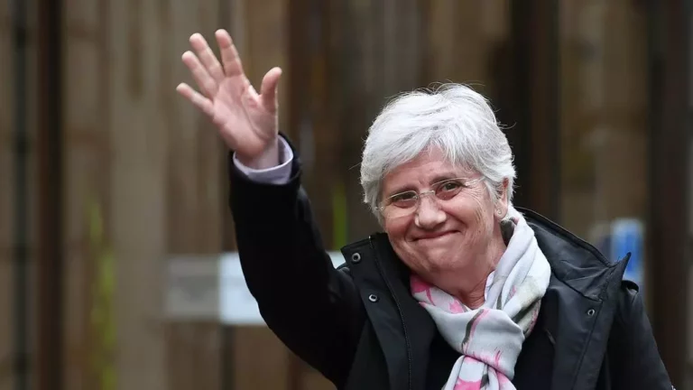 La exiliada Clara Ponsatí no se plantea declarar ante el juez Llarena en Madrid