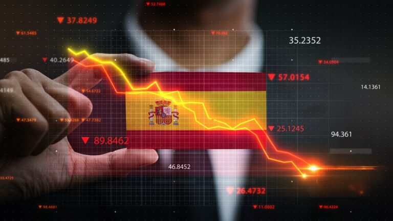 La España real: Cierra el año fiscal con record histórico de Deuda Publica