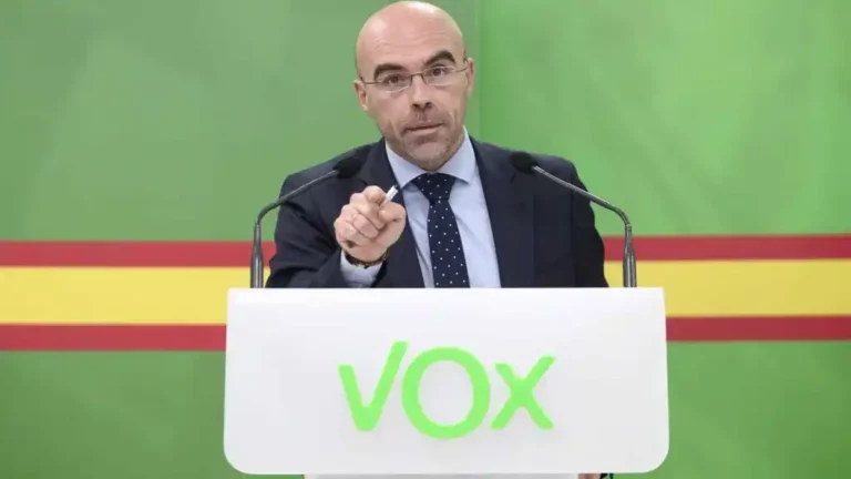 La ultraderecha de Vox «exige» al PP entrar en los gobiernos tras el 28M para «controlar»