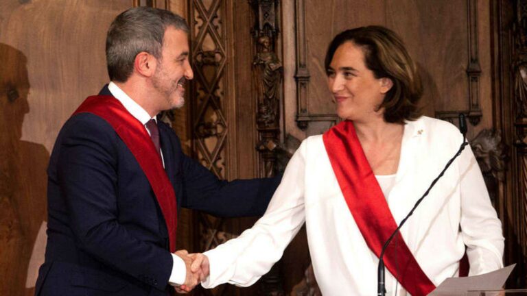 Pagar la deuda: Collboni no descarta que los Comuns entren en el gobierno de Barcelona