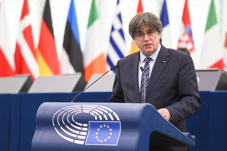 Puigdemont podría regresar a Catalunya si Europa blinda su inmunidad este miercoles