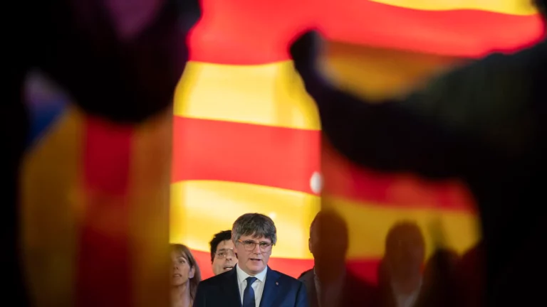 Todos pendientes de Catalunya… Puigdemont contundente: «Señores de Madrid, prepárense porque ya venimos»